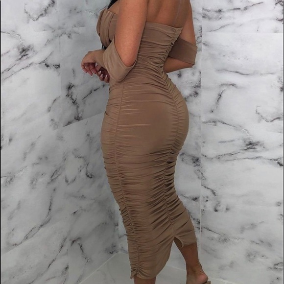 Ruched Midi Dress - Picture 2 of 4